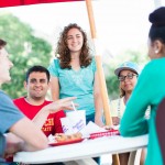 Students-Dining-Outside
