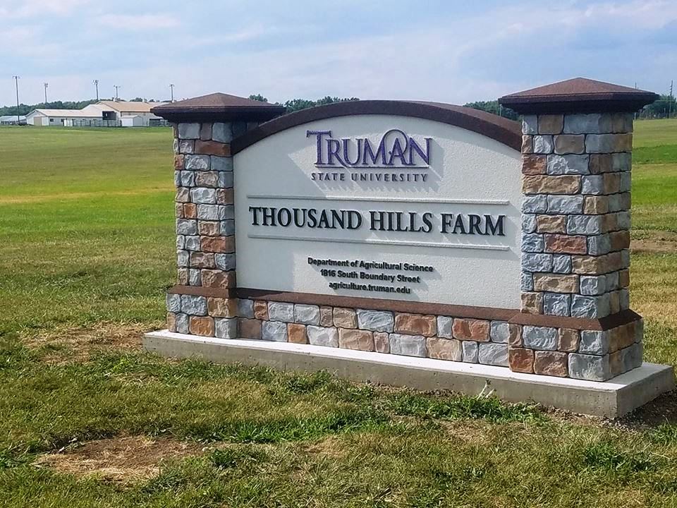 Sign at entrance to Thousand Hills Farm
