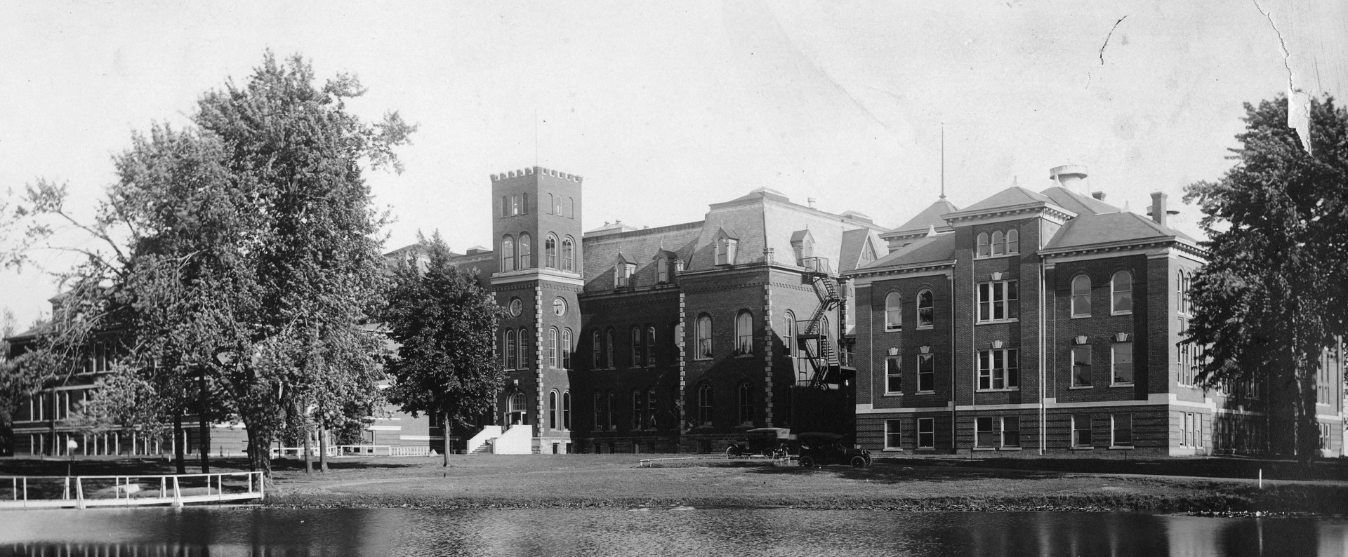 Buildings on campus before the fire